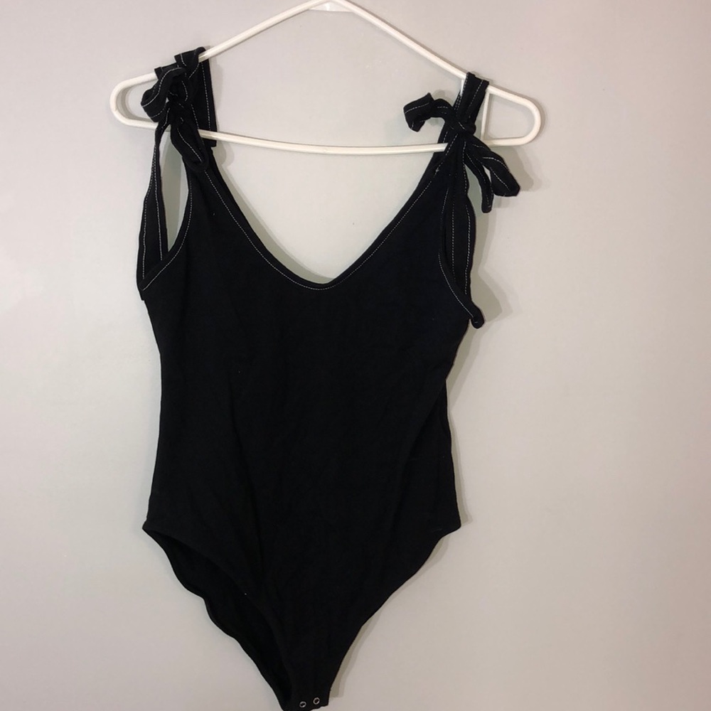 Black tie body suit